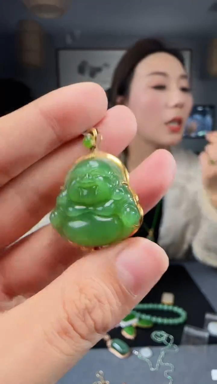 【闪购商品】和田玉吊坠(不含链)18K金镶嵌1