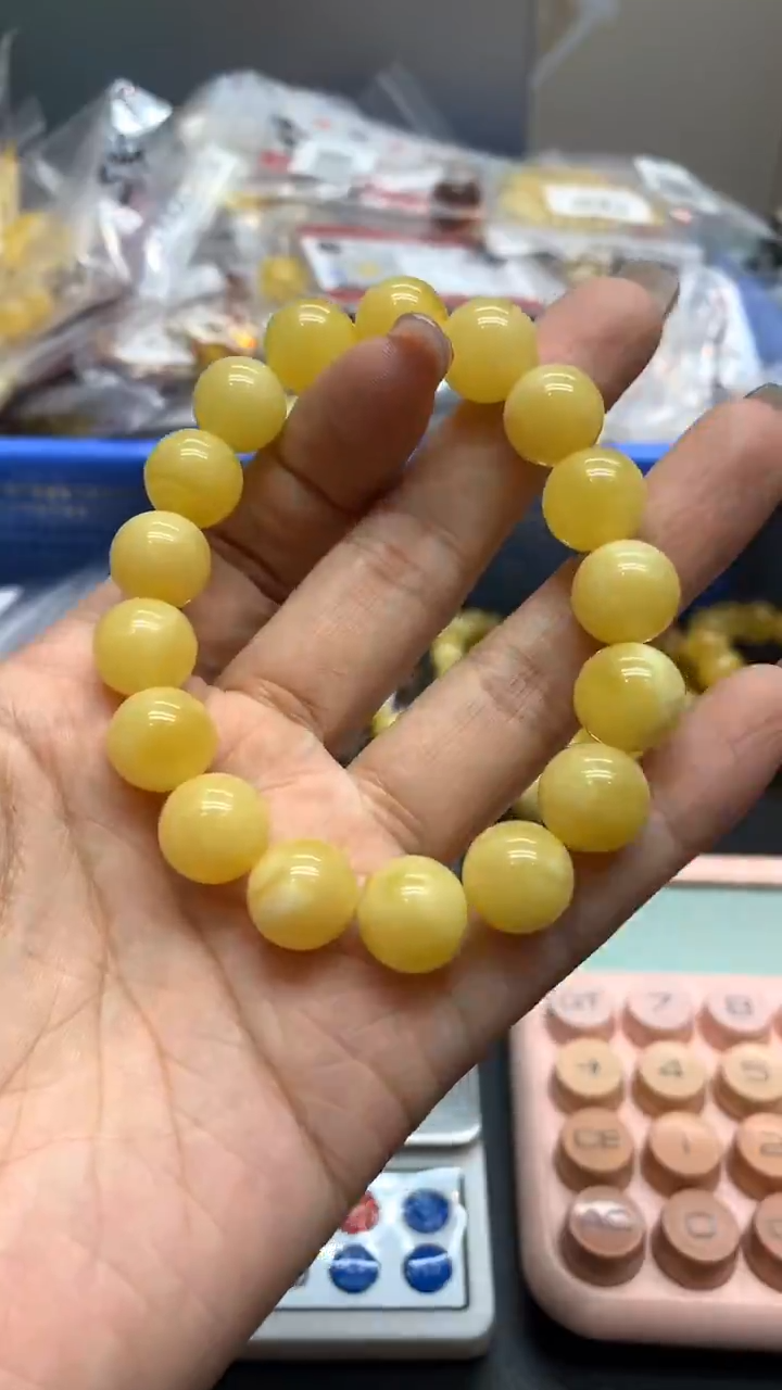 未镶嵌琥珀珠宝奇石2179