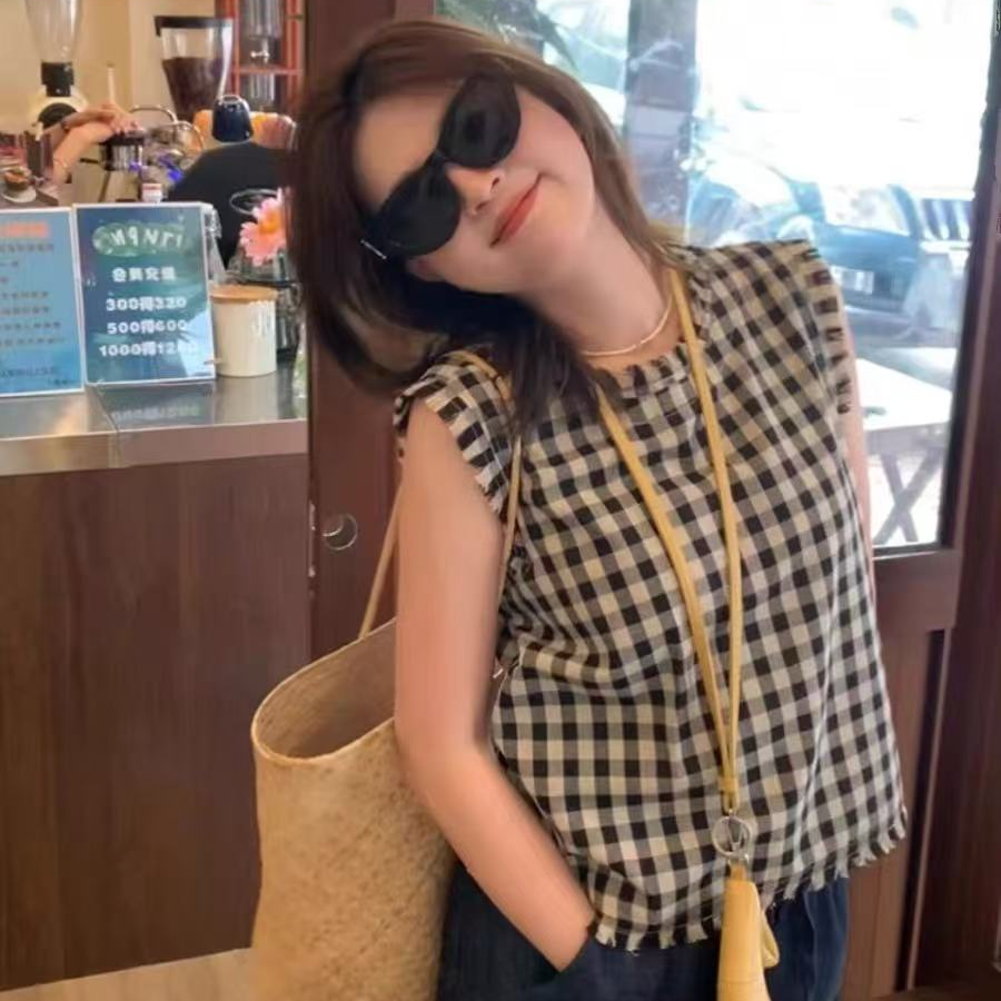 2025上衣成人设计感短袖爆爆