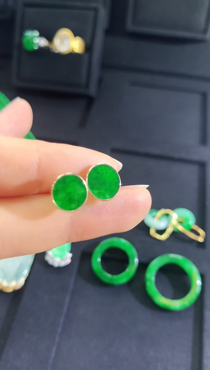 【闪购商品】翡翠耳饰18K金镶嵌耳饰