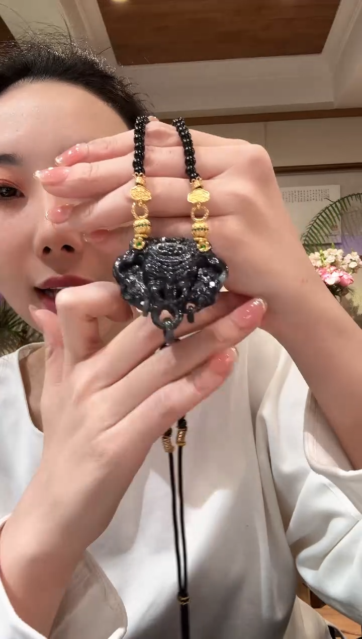 【闪购商品】翡翠颈饰未镶嵌国风