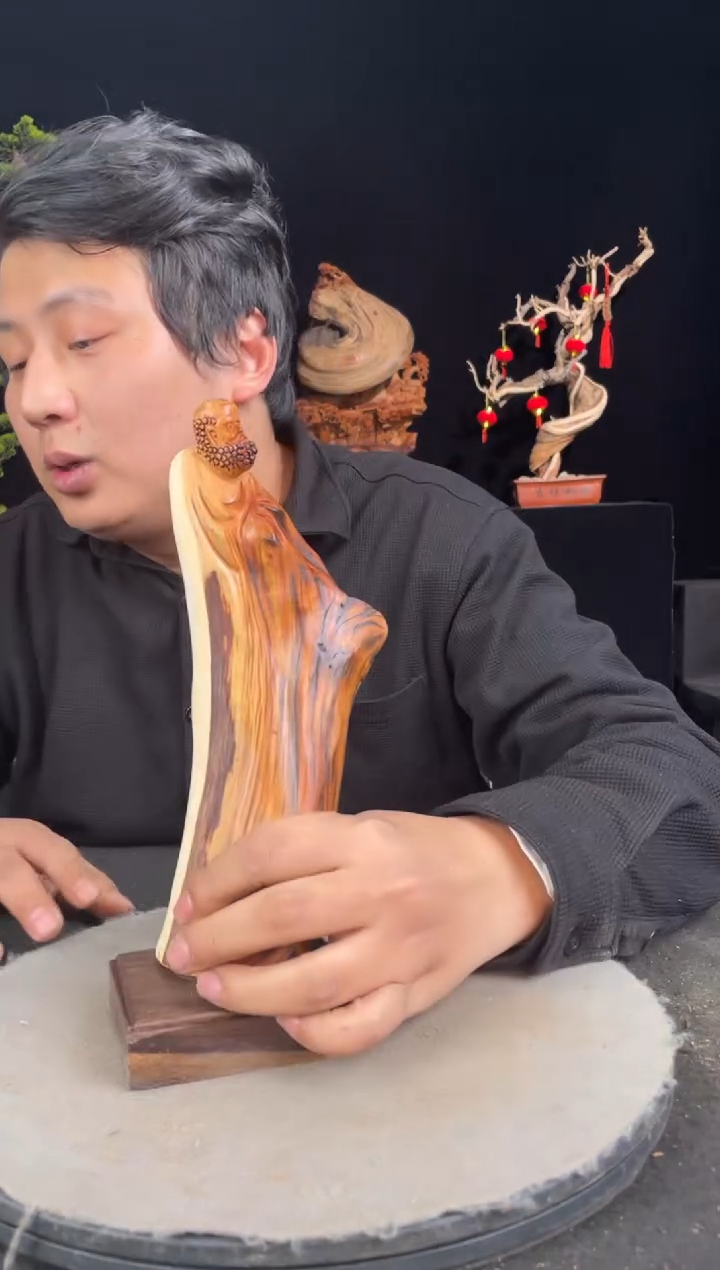 【闪购商品】柏木（崖柏）其他手工摆件,先抢先得!