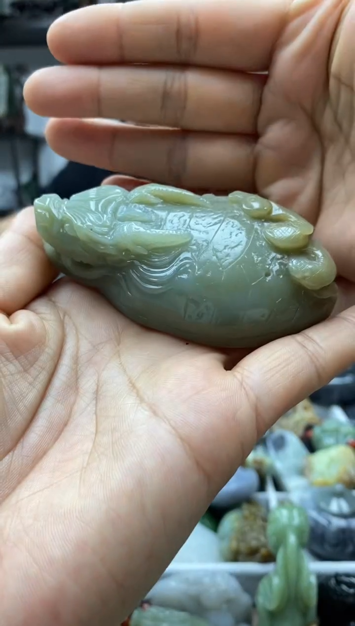 和田玉未镶嵌把件1