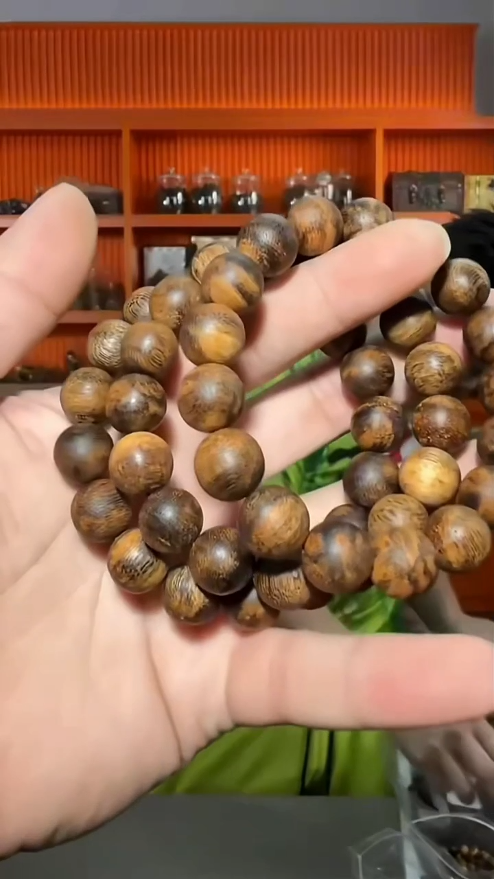 沉香手串174号单圈1.3多样性发一