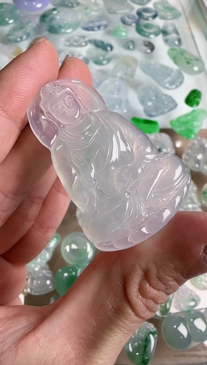 【闪购商品】翡翠吊坠(不含链)未镶嵌··