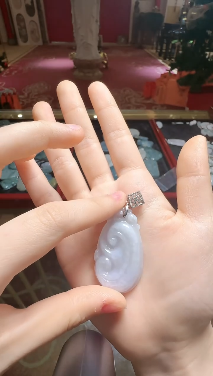 【闪购商品】翡翠吊坠(不含链)未镶嵌翡翠