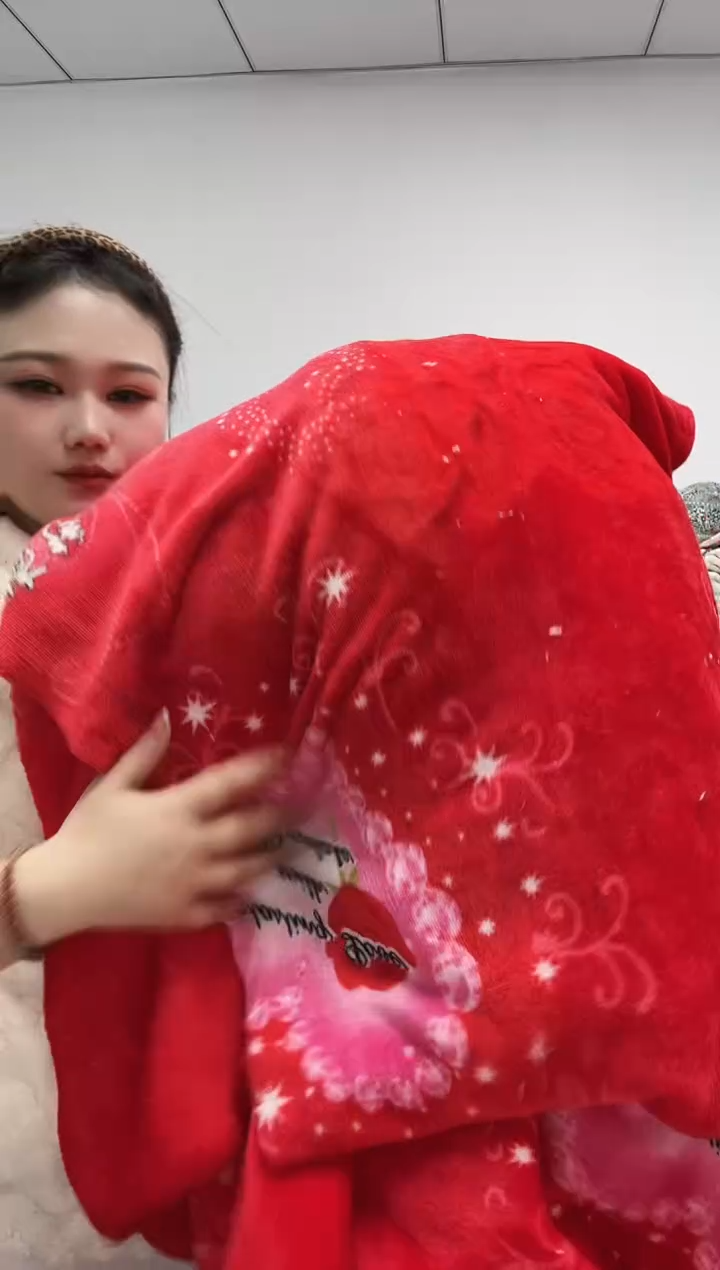 法兰绒3.5x2.2面料尺寸主播介绍为准