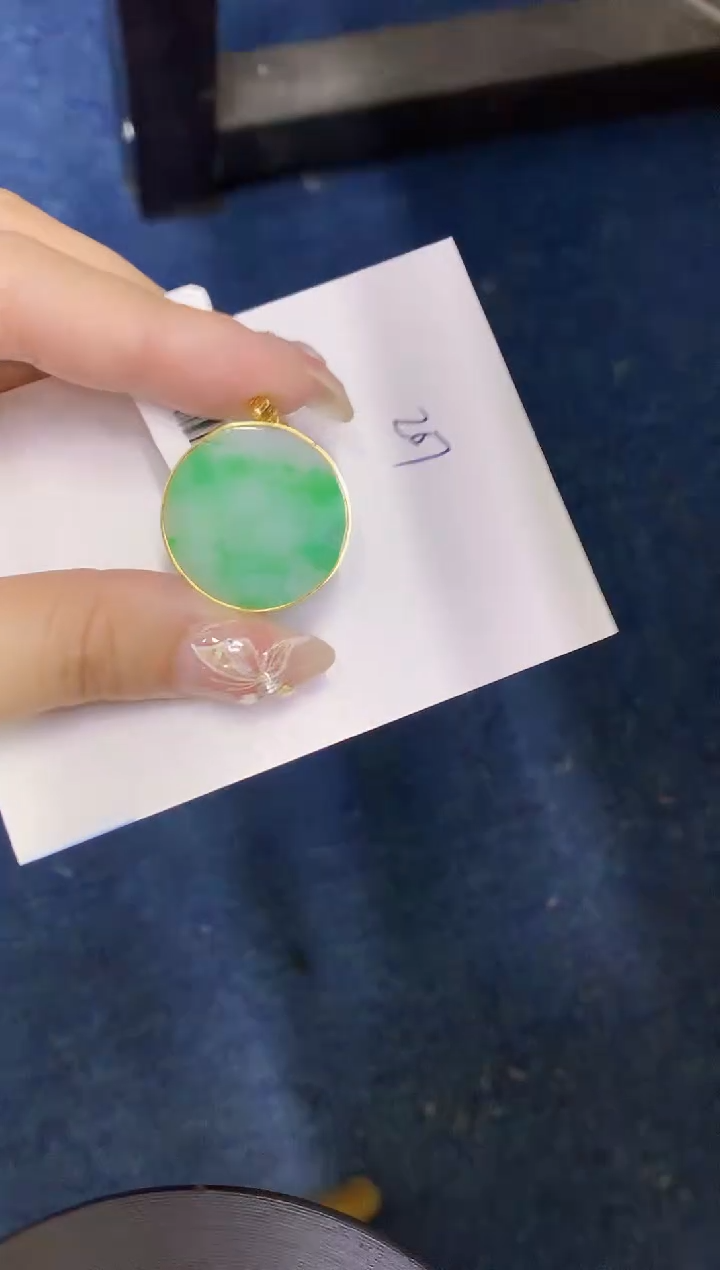 【闪购商品】翡翠颈饰18K金镶嵌000000000000