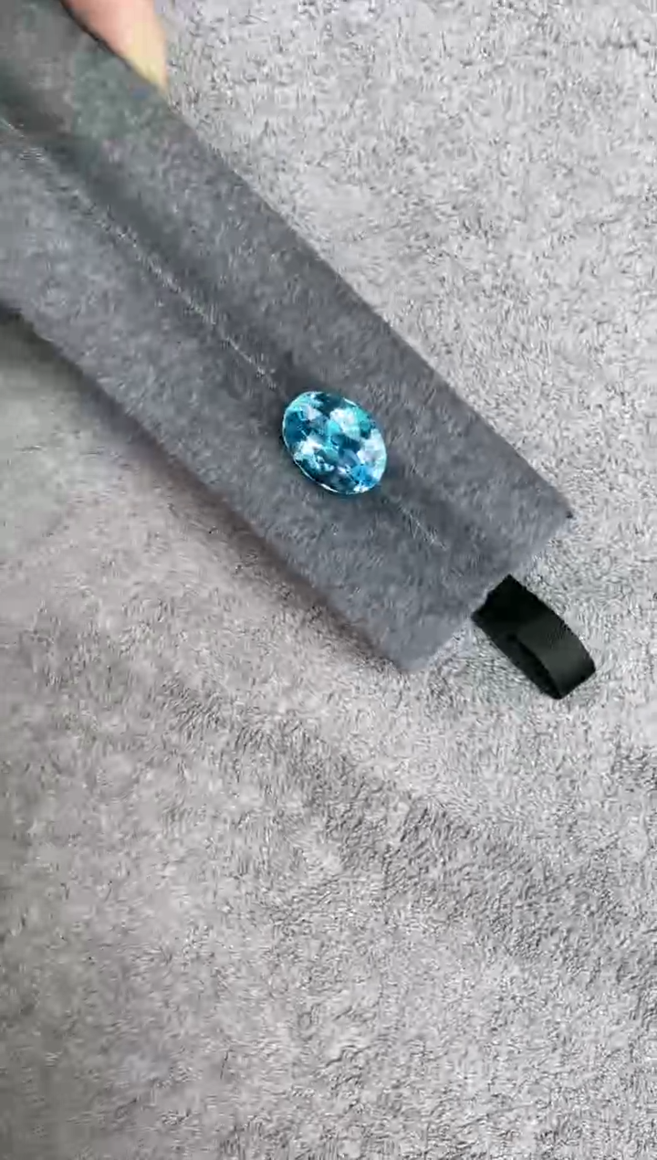 【闪购商品】托帕石裸石未镶嵌11.31克拉