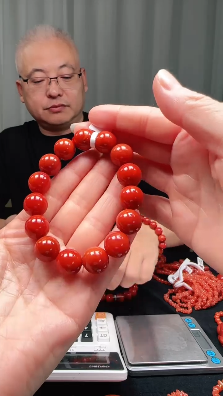 未镶嵌多样性发一件南红玛瑙【高货】柿锦红14mm保山圆珠单圈 