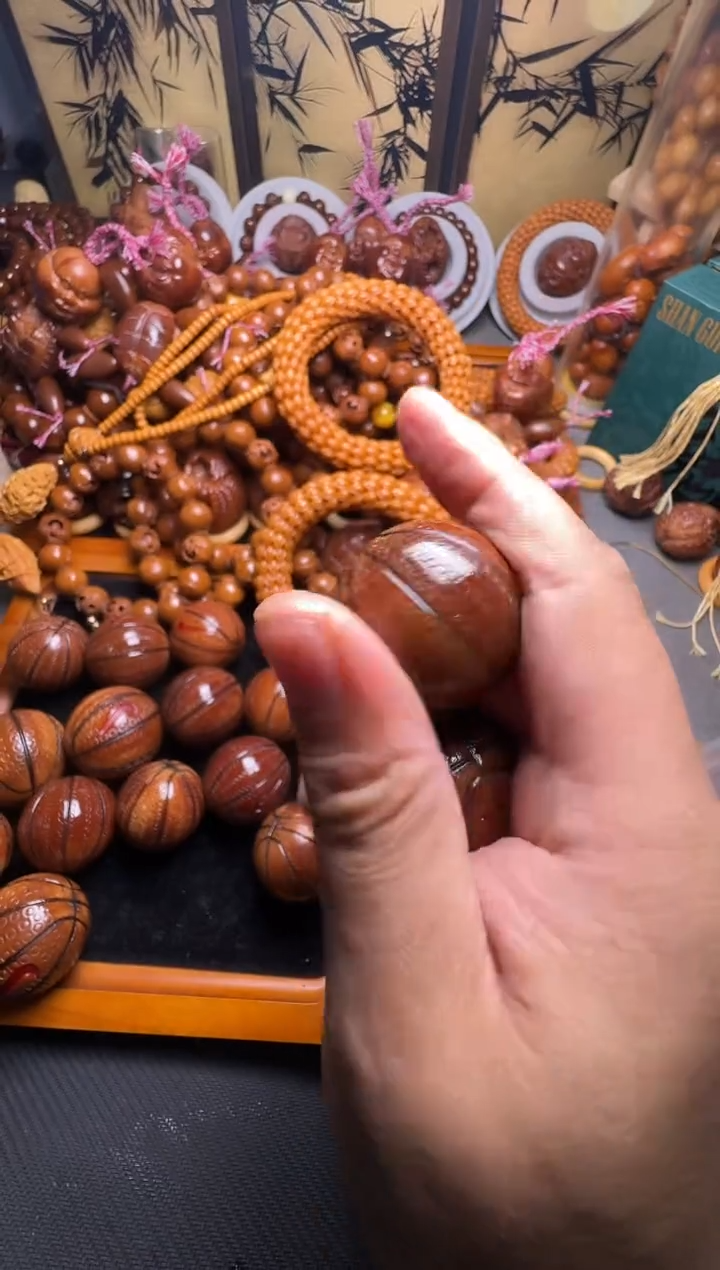 手串橄榄核篮球一对