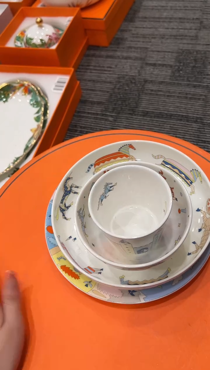 【闪购商品】杯H67--------------