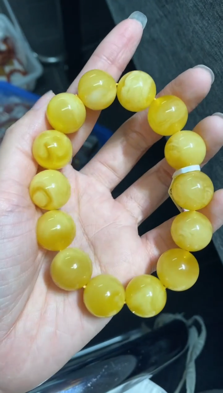 未镶嵌蜜蜡裸石（静）蜜蜡手串