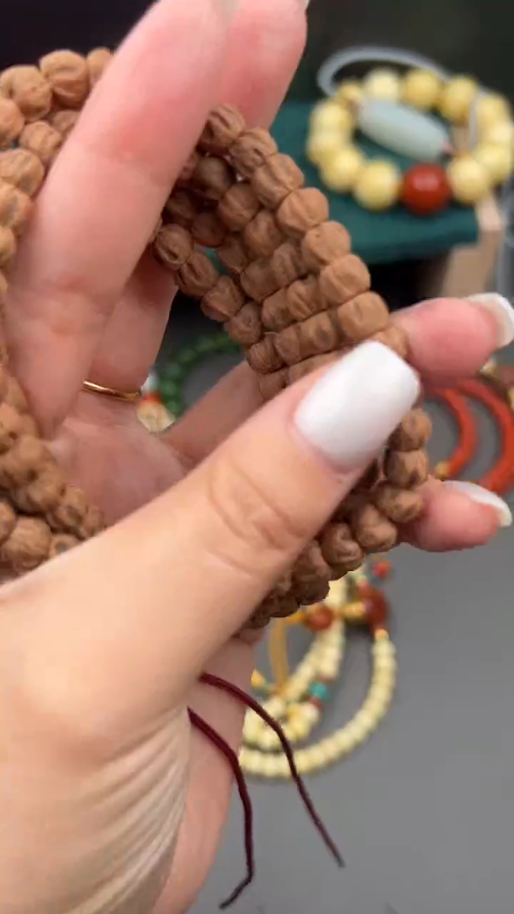 吊坠柏香籽/百香籽111