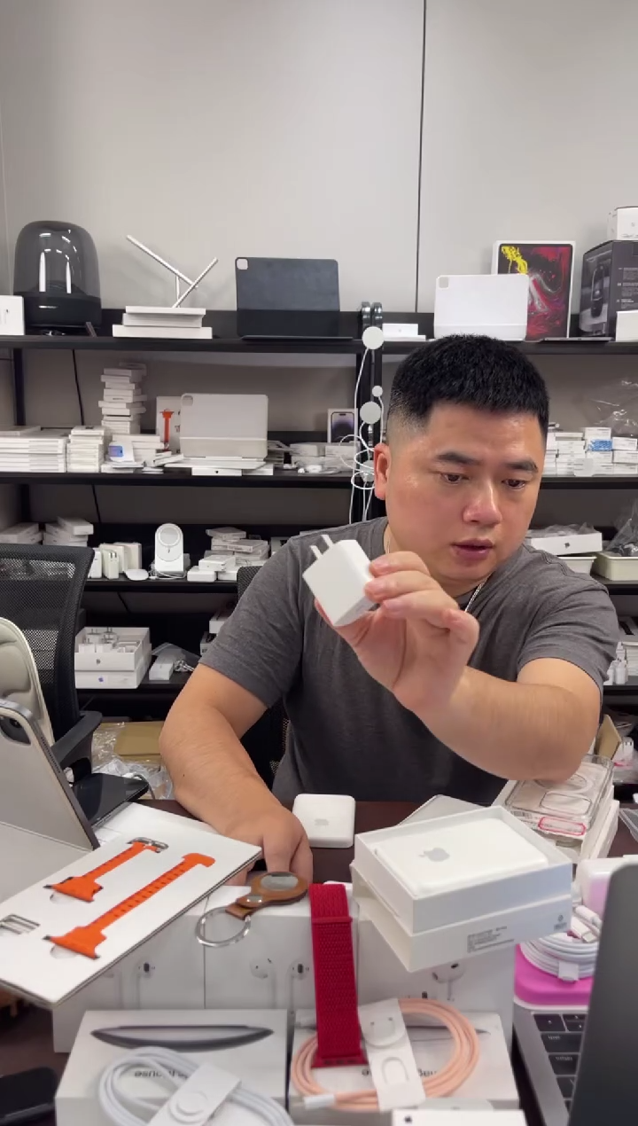 99新Apple苹果20微瑕