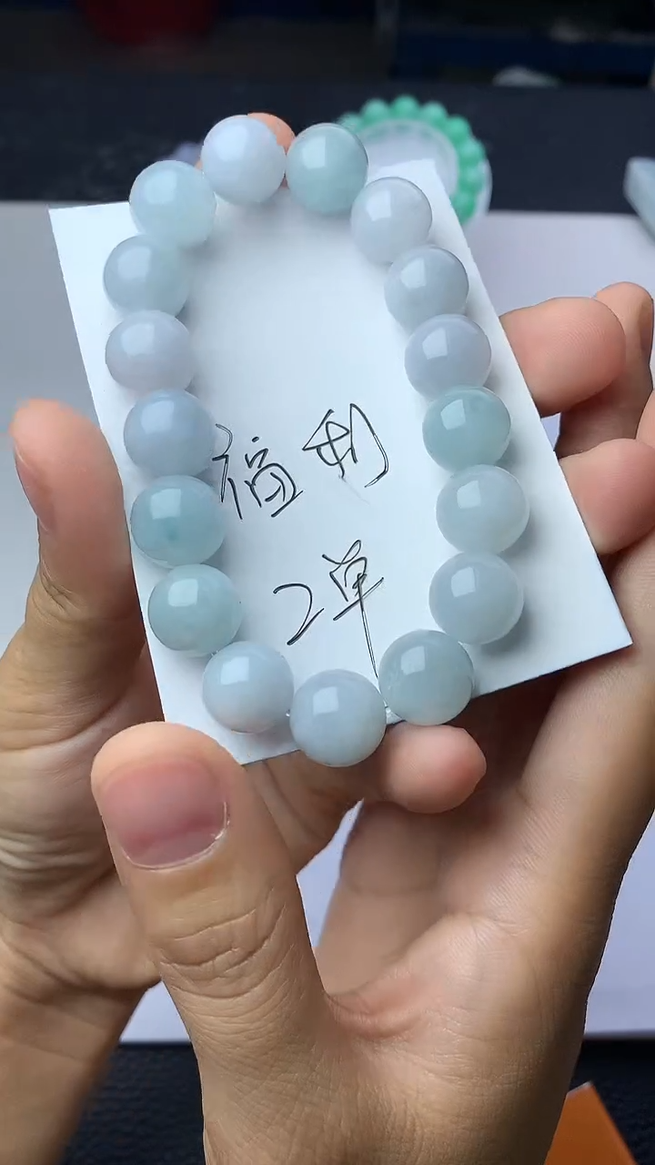 翡翠未镶嵌颈饰珠子12