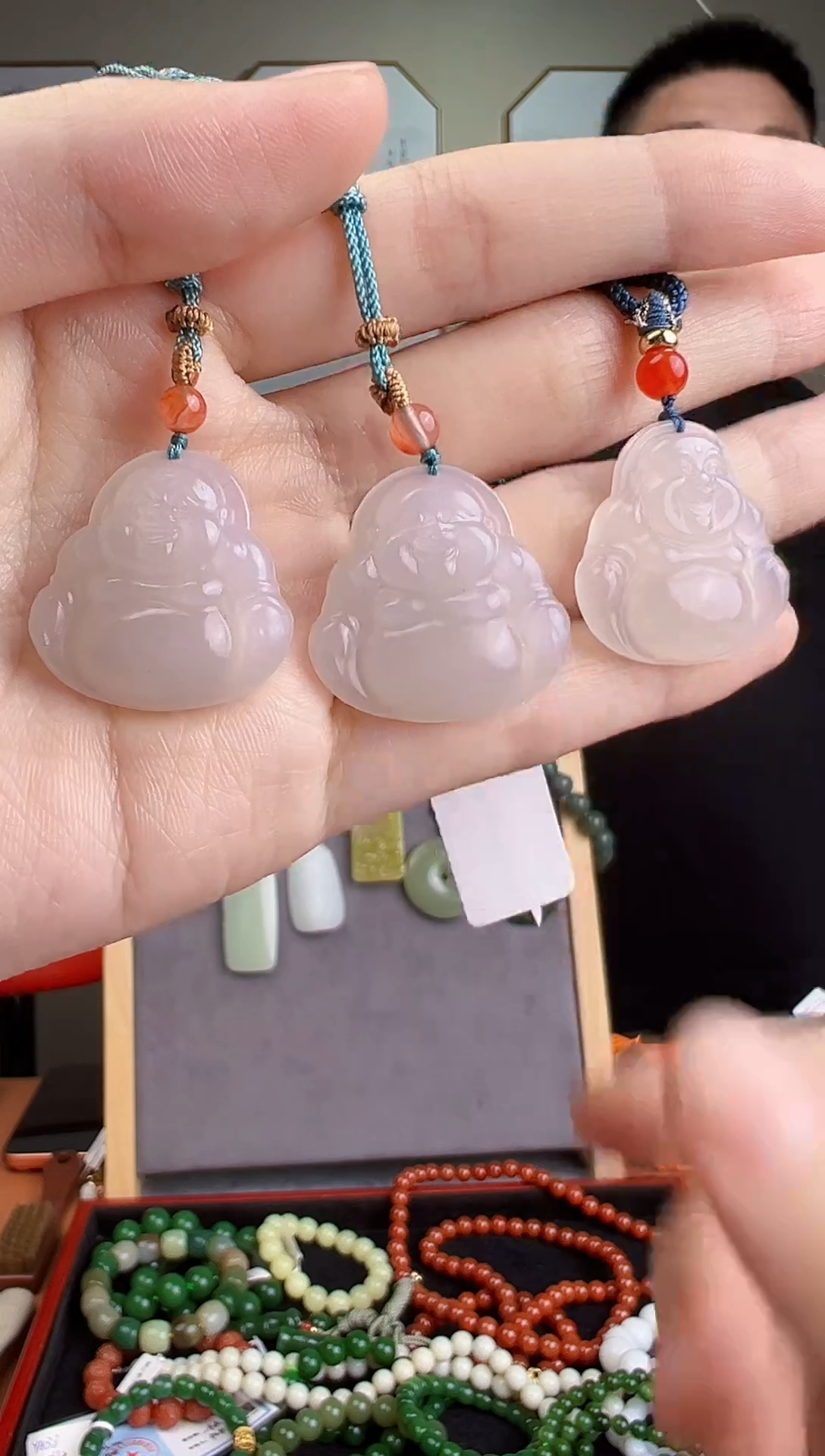 颈饰未镶嵌和田玉一物一证 拍一单发一个