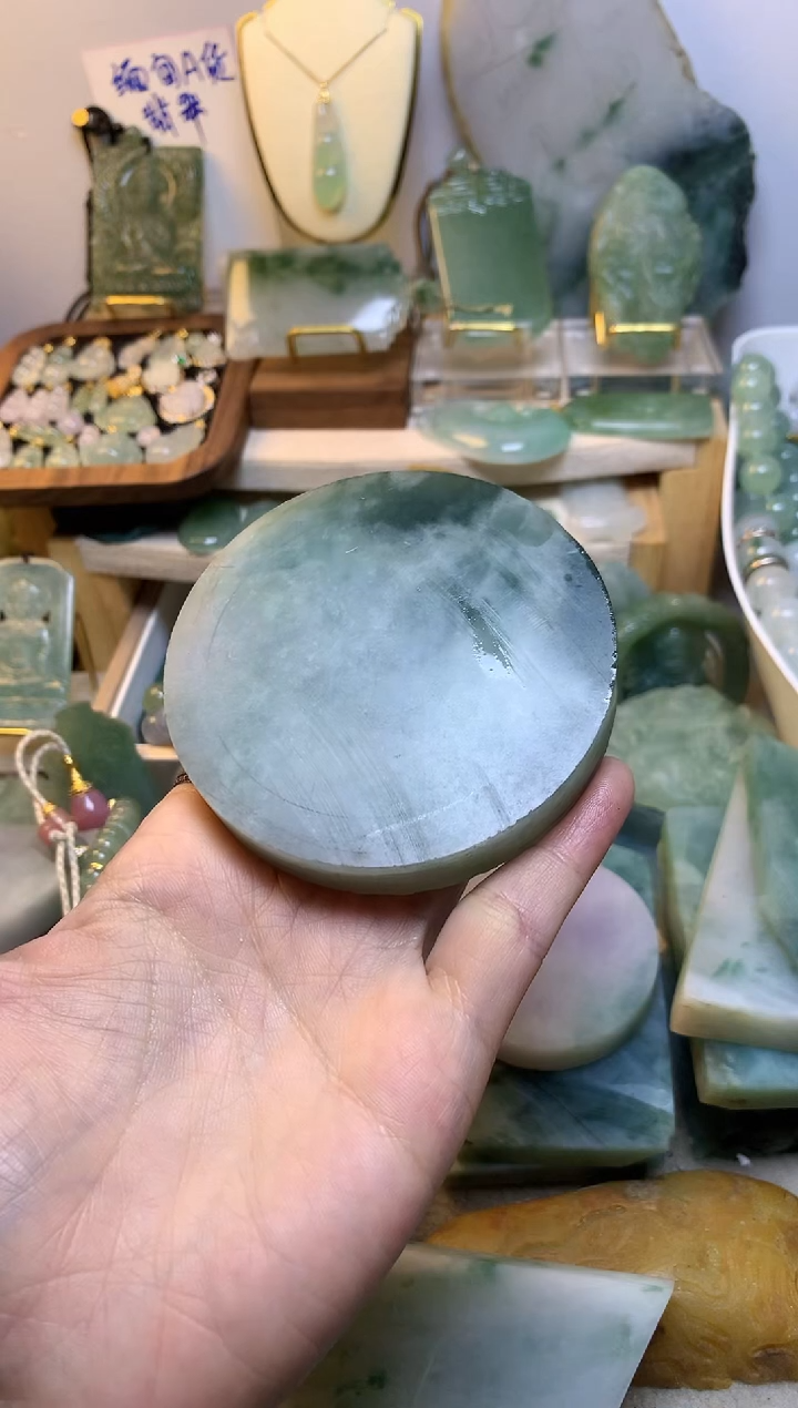 未镶嵌挂件翡翠钓*缅甸A货翡翠，没有运费险 