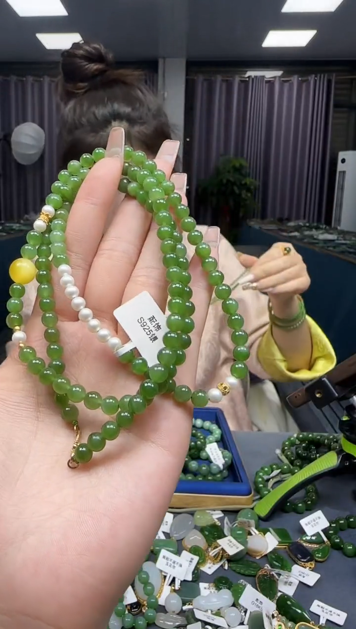 【闪购商品】和田玉挂件未镶嵌1