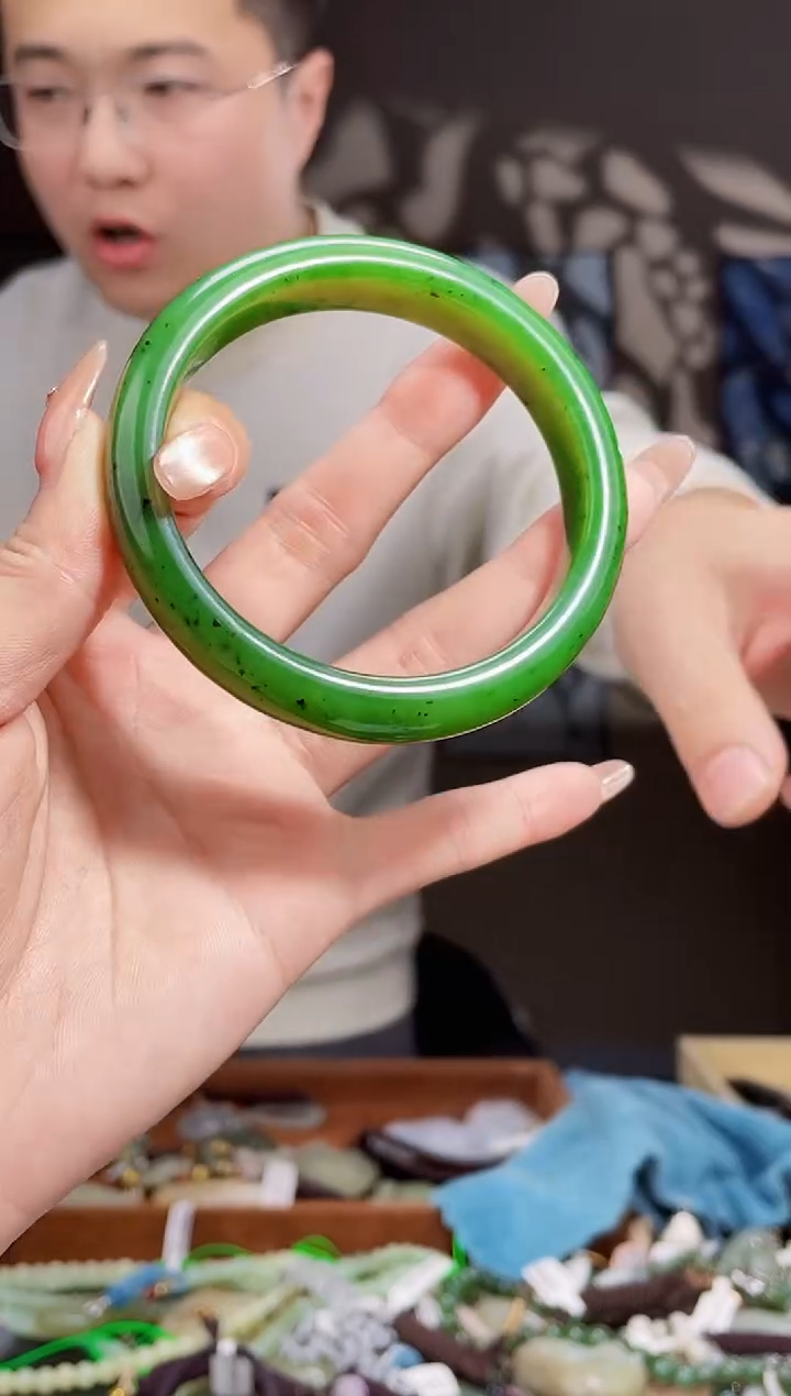 【闪购商品】和田玉颈饰未镶嵌拍一发一