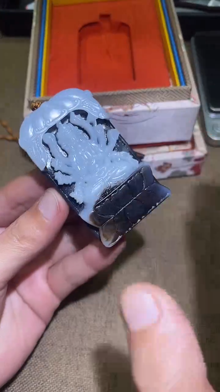 颈饰未镶嵌和田玉A7