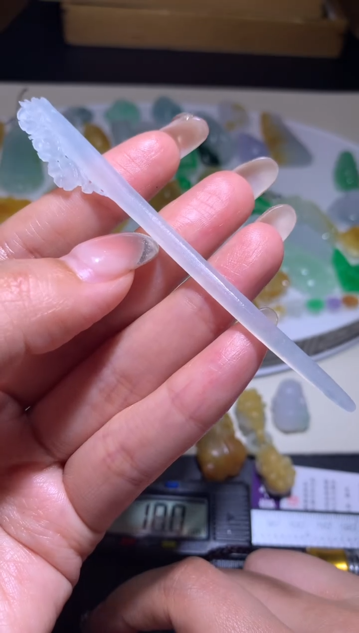 未镶嵌定制翡翠毛货