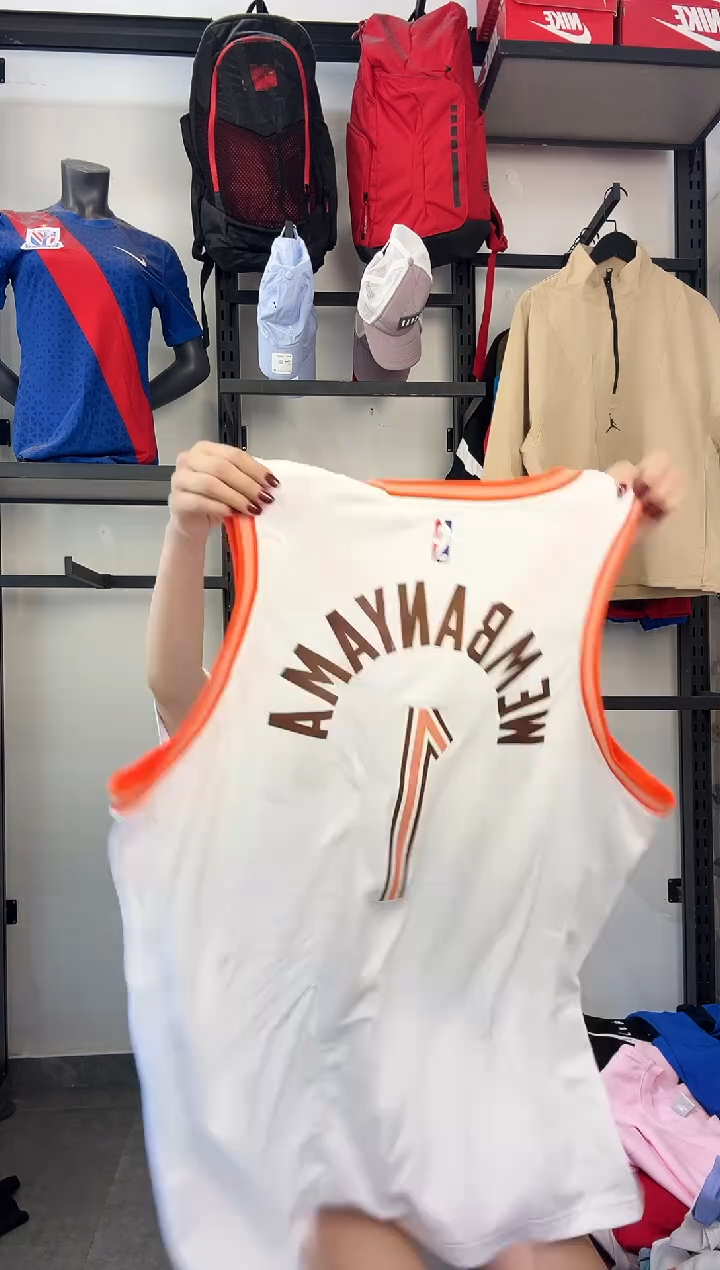 452编码 耐克卫衣服饰过款为准 尺码