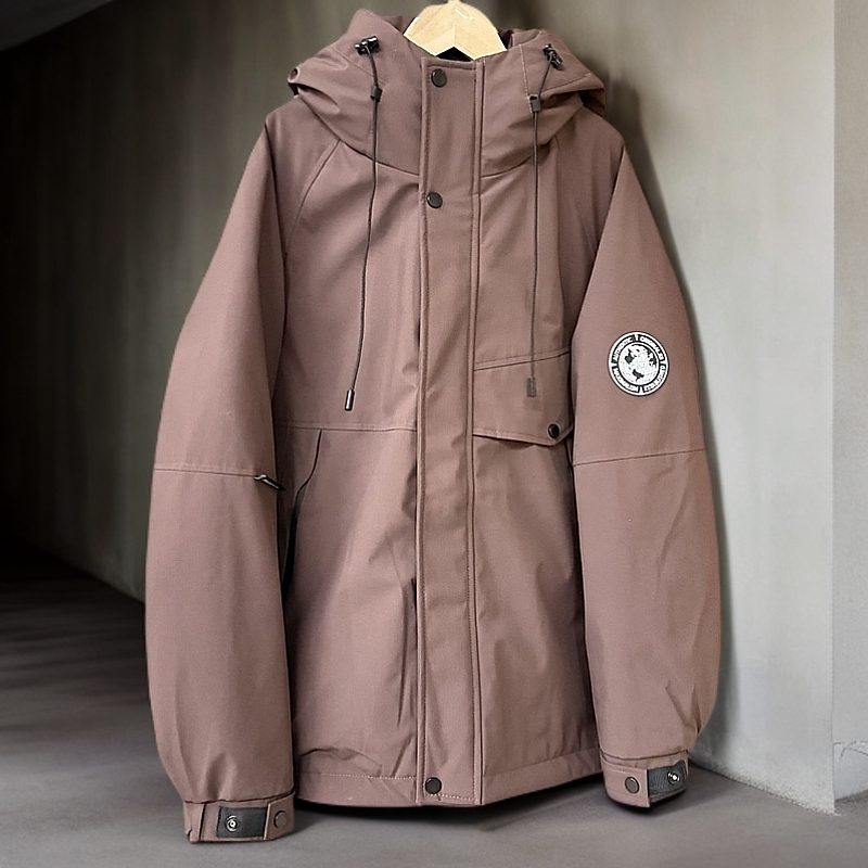 Y8002男款冬装加厚冲锋衣拼接连帽防寒服