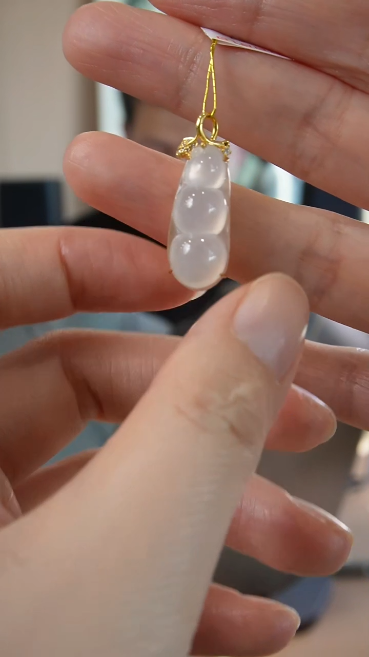 【闪购商品】翡翠颈饰18K金镶嵌天然缅甸翡翠吊坠