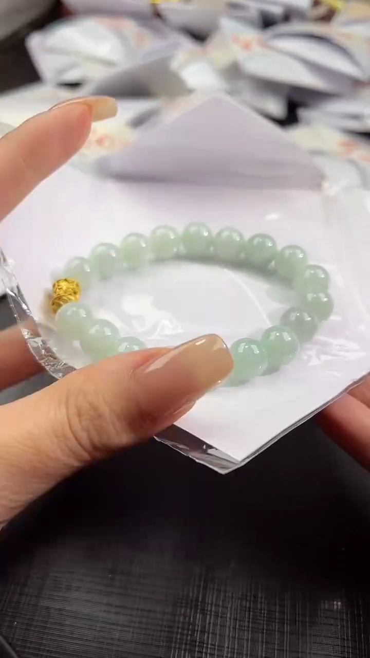 【闪购商品】翡翠手串未镶嵌100641090