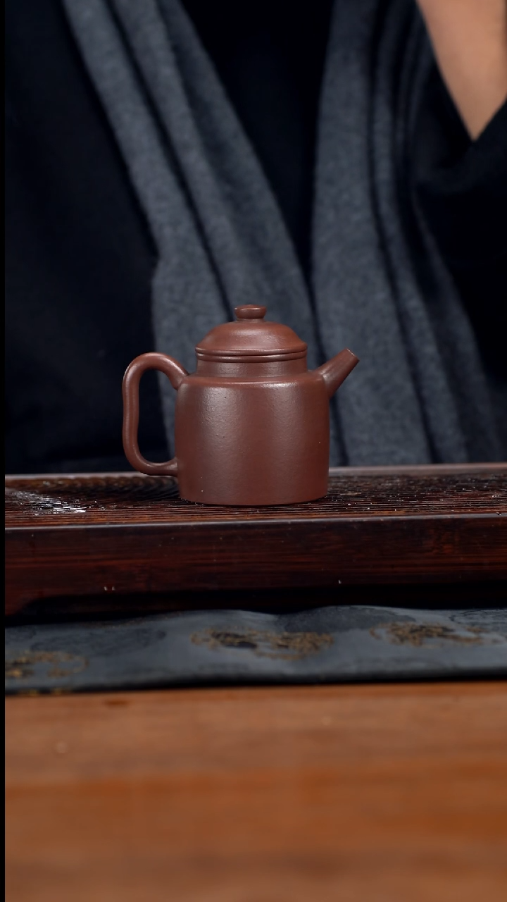 【闪购商品】紫砂茶壶180cc黄龙山原矿紫泥德钟28