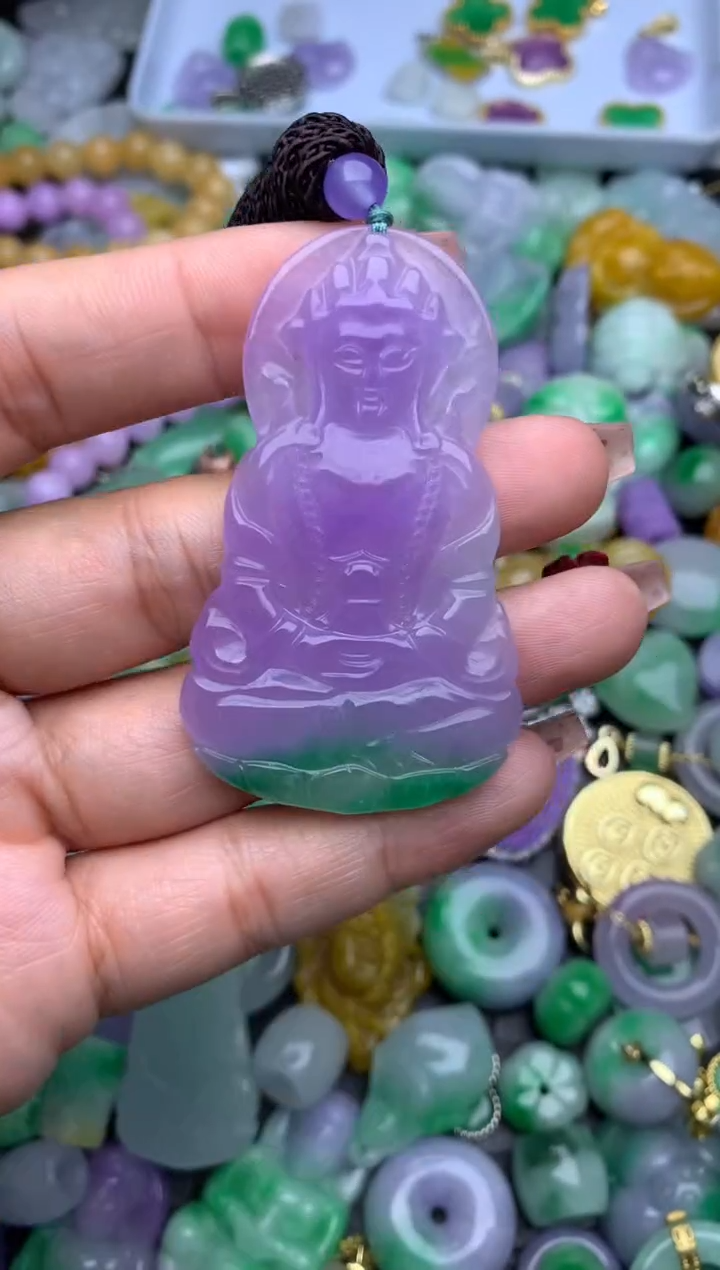 颈饰未镶嵌翡翠天然缅甸翡翠吊坠