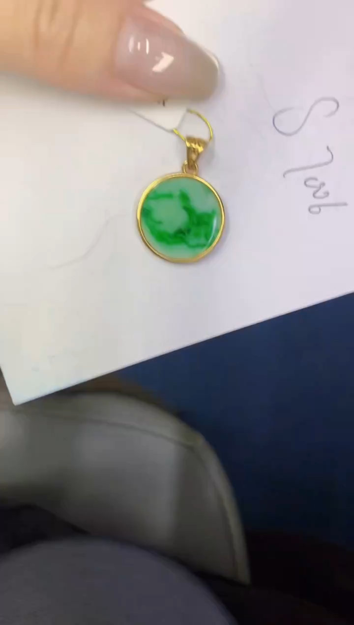 翡翠未镶嵌颈饰缅甸天然翡翠A货