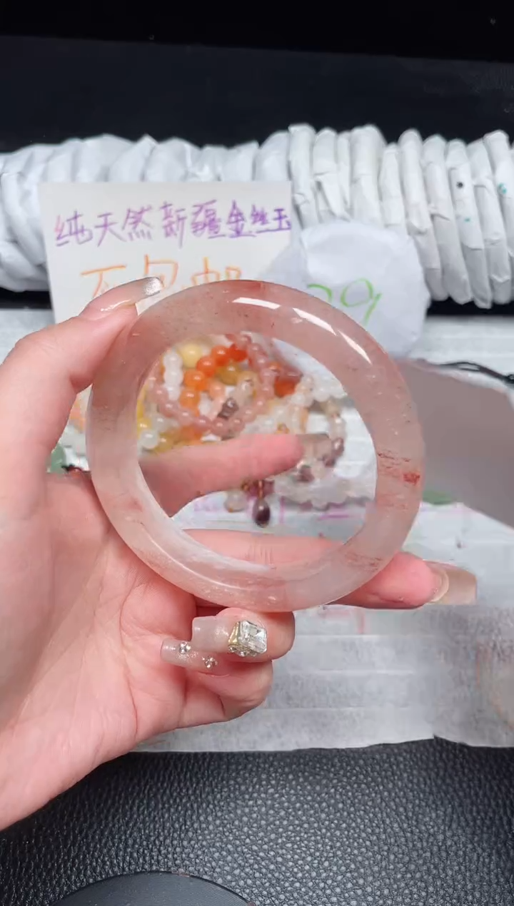 【闪购商品】石英质玉手镯未镶嵌87