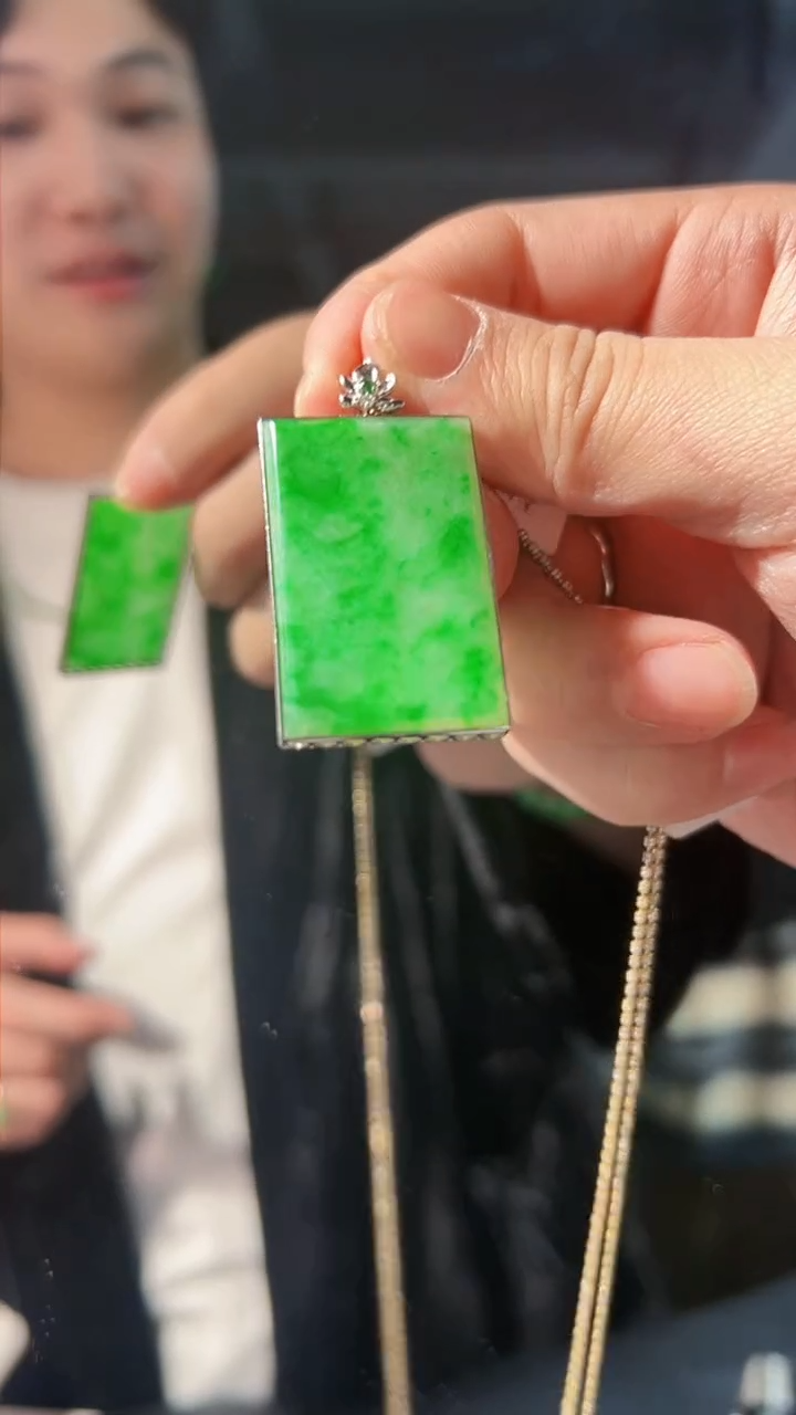 【闪购商品】翡翠颈饰18K金镶嵌缅料A货/支持复检/一件