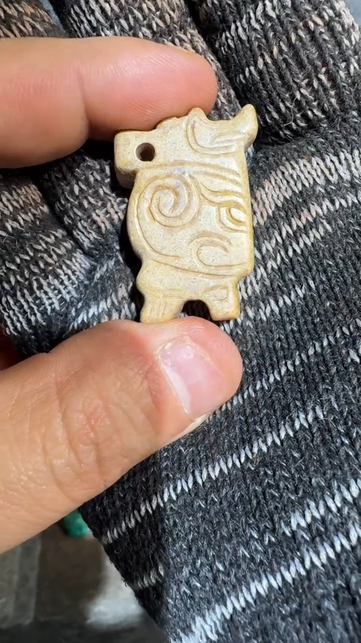 未镶嵌和田玉挂件和田玉挂件挂件