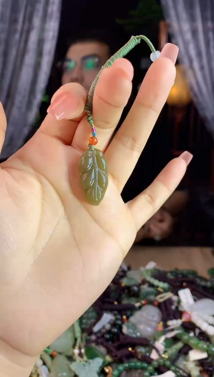 【闪购商品】和田玉挂件未镶嵌多样性发货拍一发一