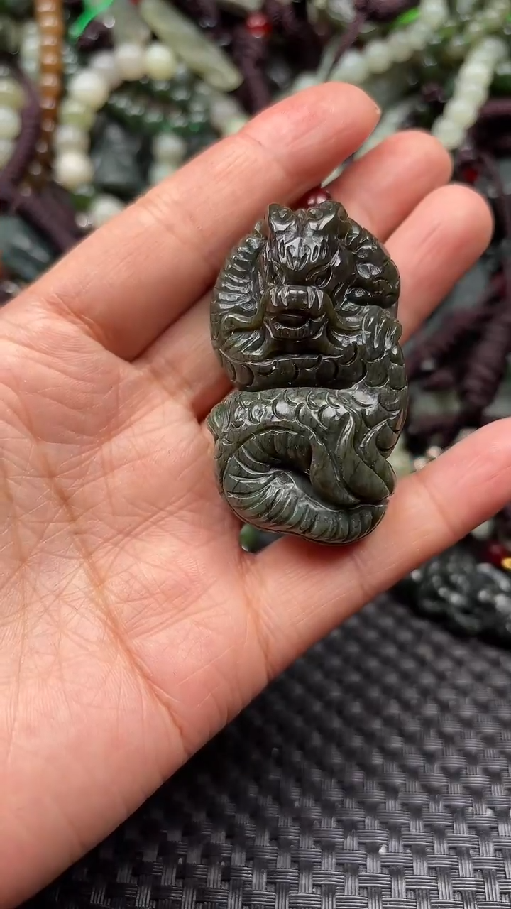 【闪购商品】和田玉颈饰未镶嵌.