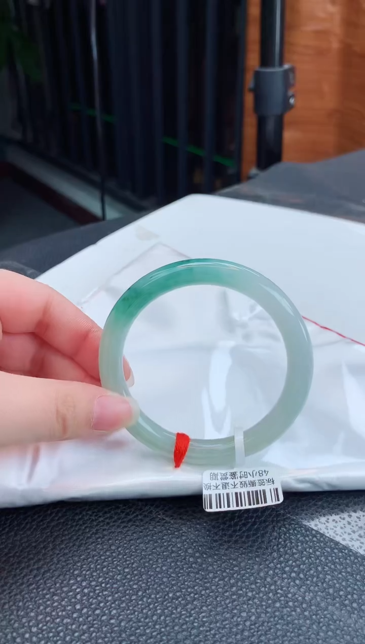 【闪购商品】翡翠手镯未镶嵌缅甸天然翡翠A货手镯