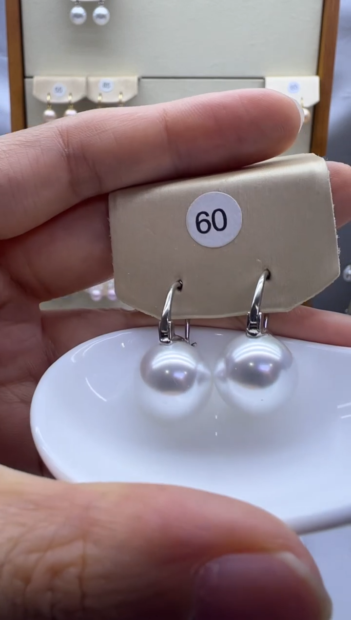 银S925镶嵌耳饰淡水珍珠60