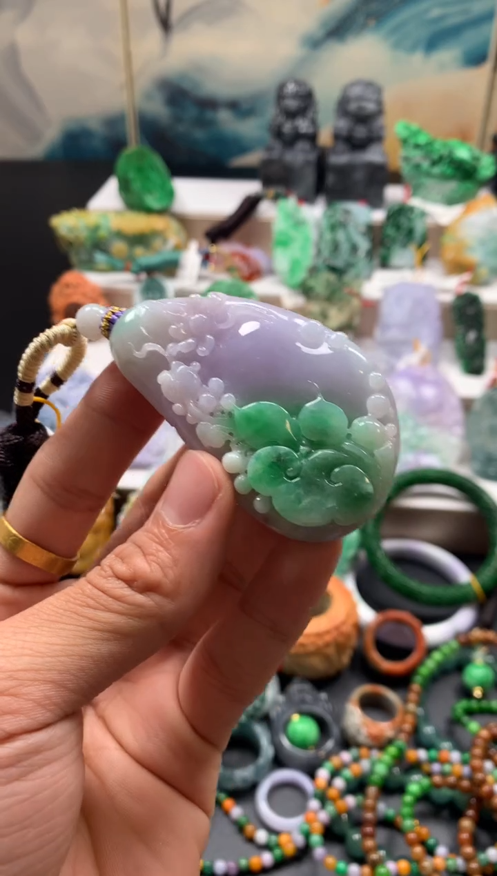 颈饰未镶嵌翡翠天然A货翡翠