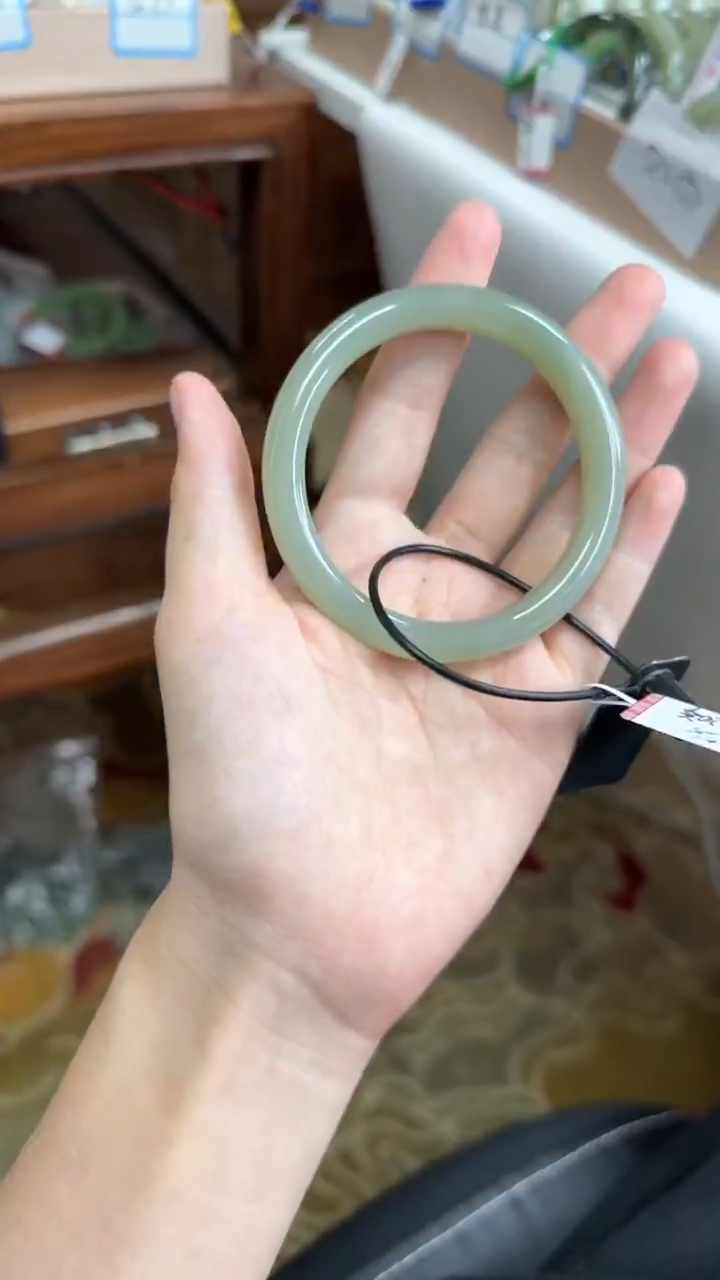 未镶嵌手镯和田玉58