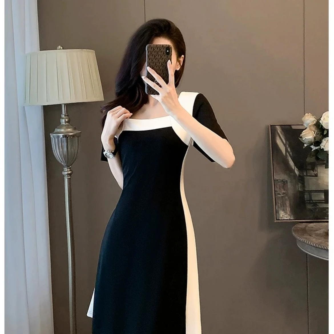 【现货】高级感复古黑白拼接方领小黑裙女夏季新款收腰显瘦连衣裙