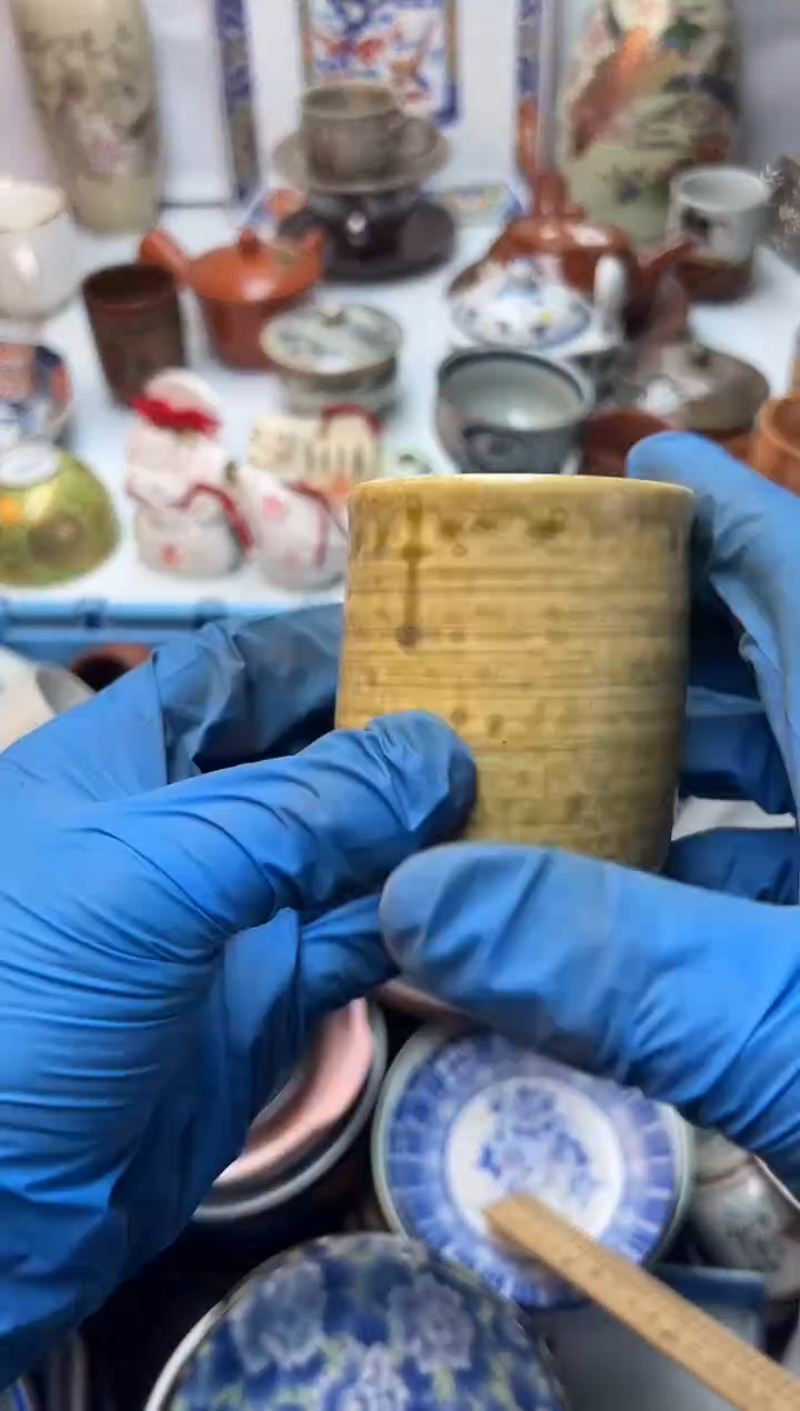 盖碗一****i全场满18包邮 新疆西藏不包邮