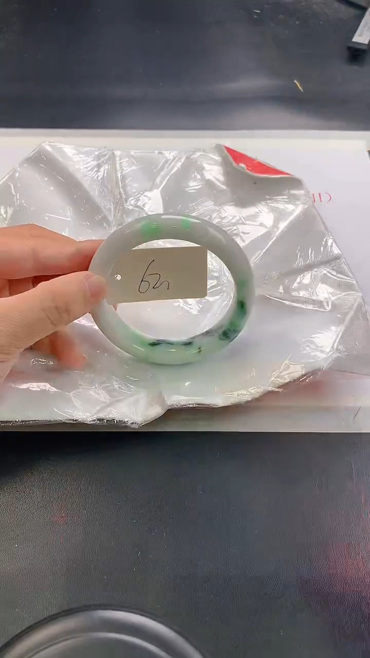 未镶嵌手镯翡翠308