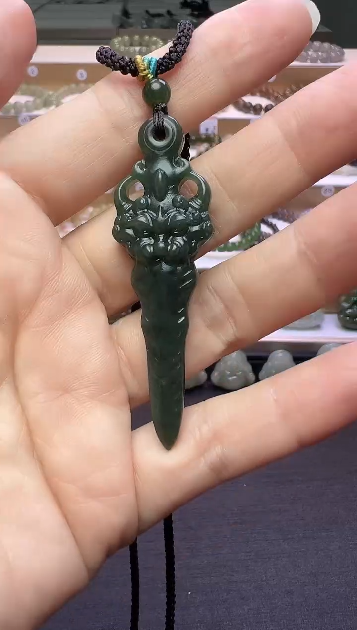 颈饰未镶嵌和田玉115号链接