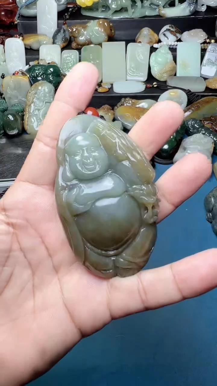 未镶嵌和田玉把件-