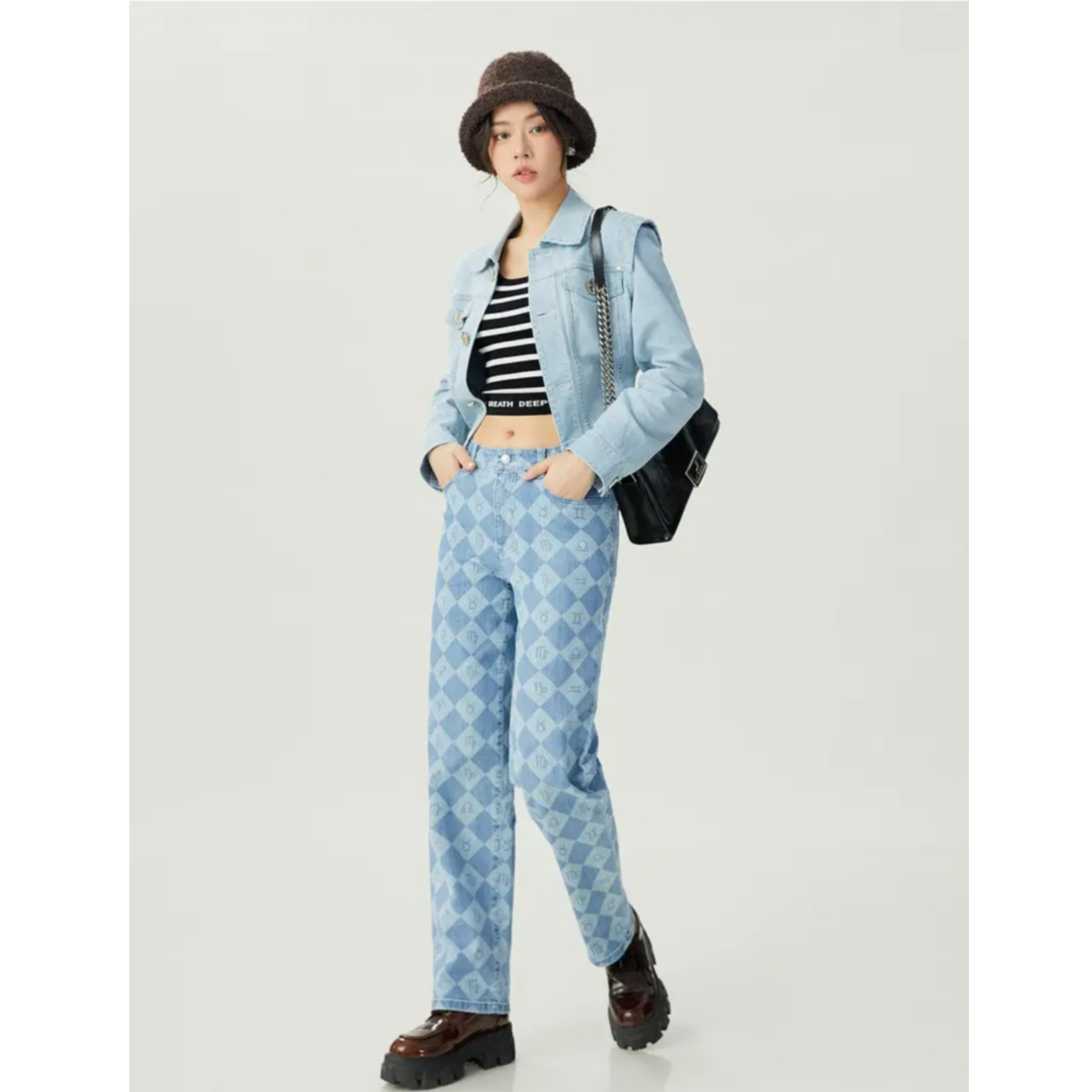 AMASS/阿玛施秋冬新款宽松休闲高腰百搭显瘦小直筒牛仔裤5100470