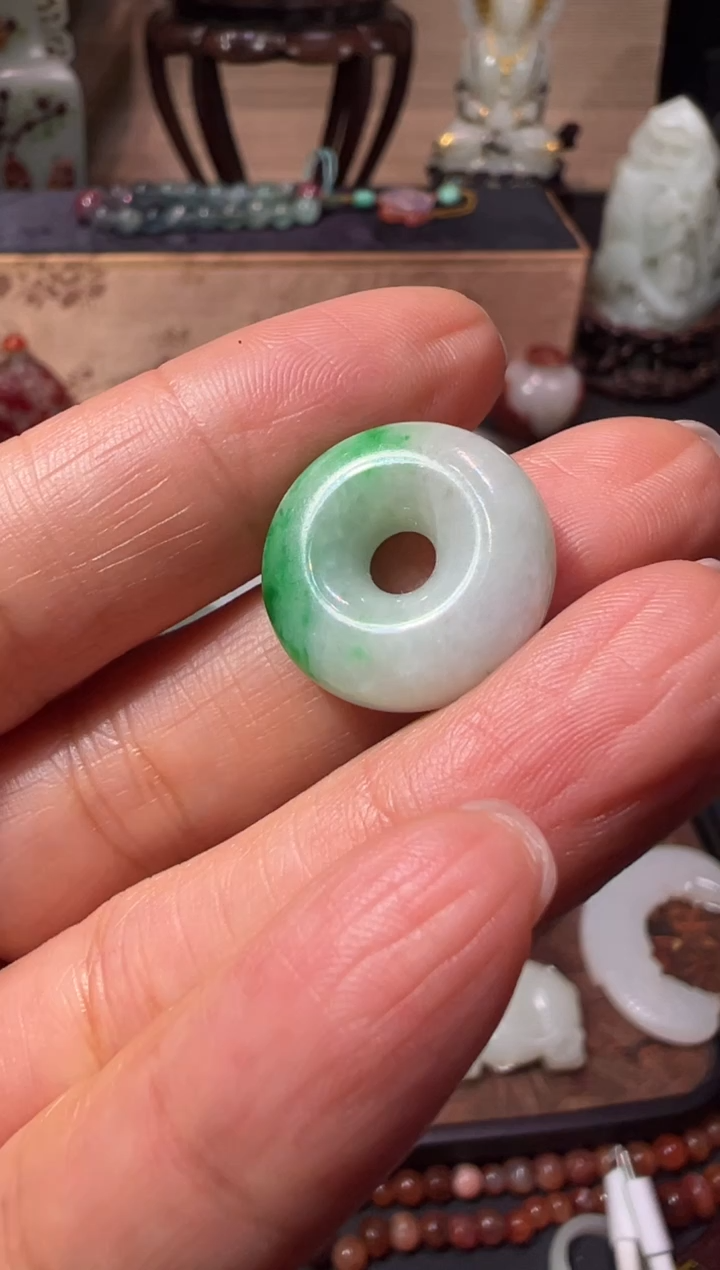 【闪购商品】翡翠山西文物商店平安扣