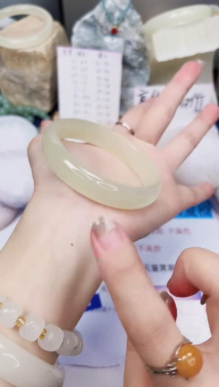 【闪购商品】石英质玉手镯未镶嵌301-晴水-圈口58